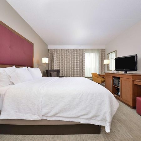Hampton Inn Martinsburg Exterior photo