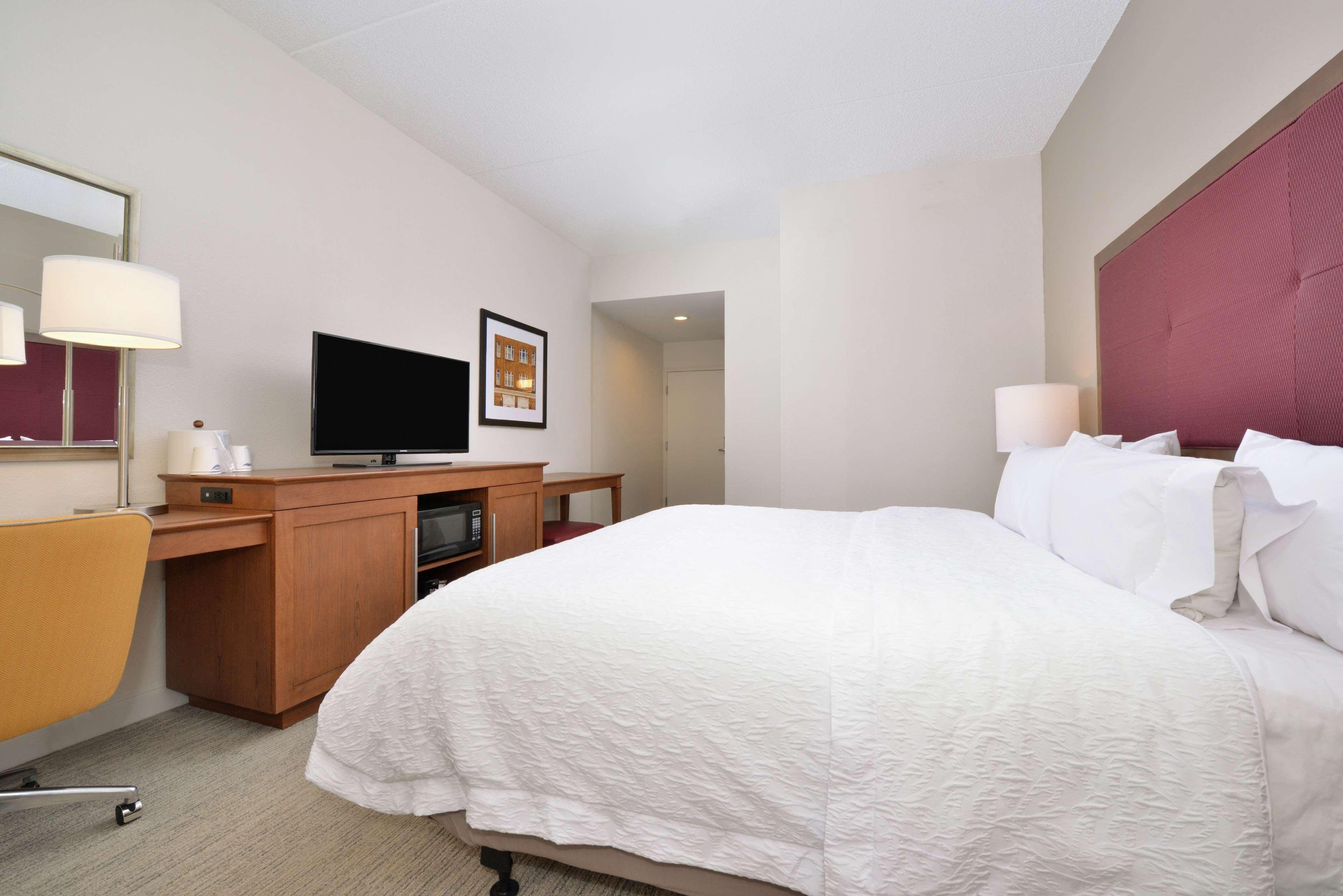Hampton Inn Martinsburg Exterior photo