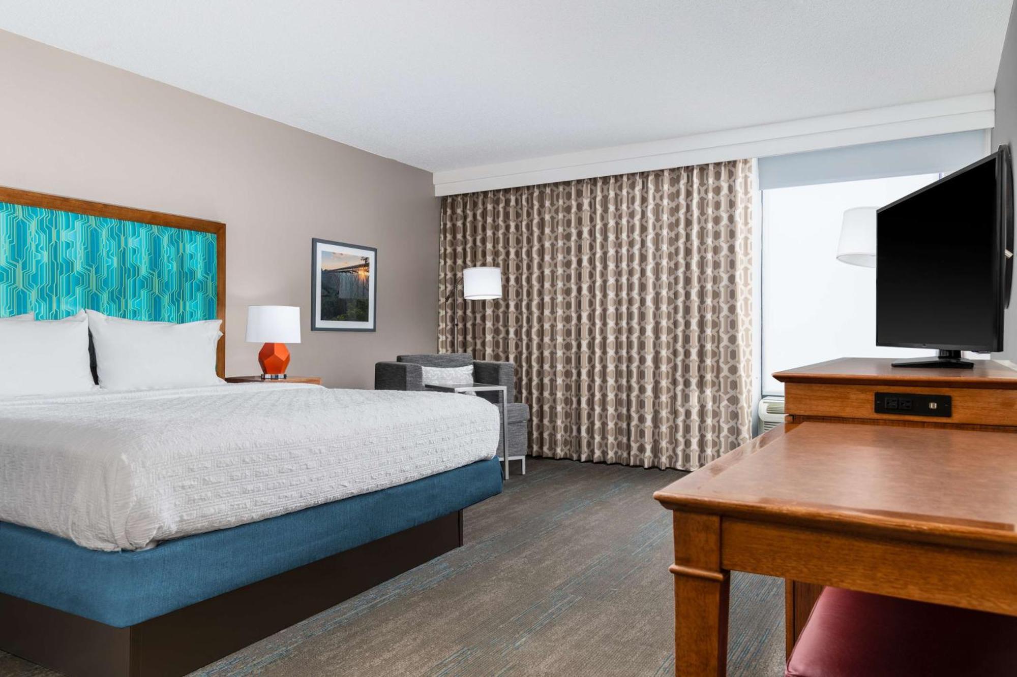 Hampton Inn Martinsburg Exterior photo